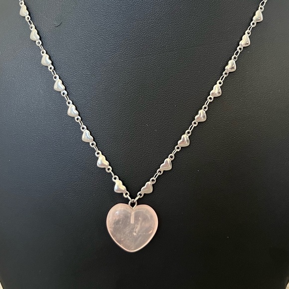 Rose quartz heart necklace - Picture 3 of 7